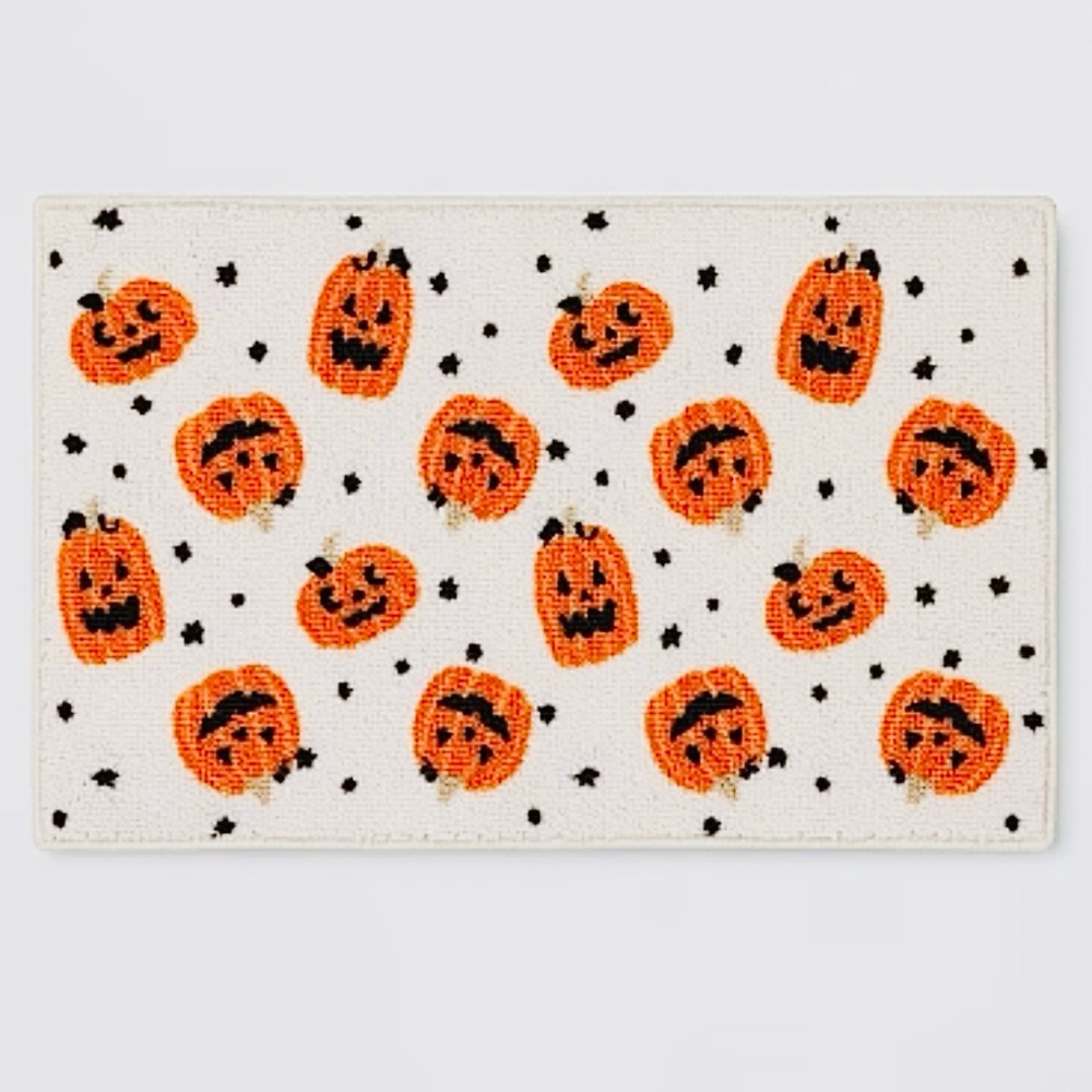 🆕- Threshold Halloween Pumpkins Rectangle Tufted Kitchen Rug. 34x20